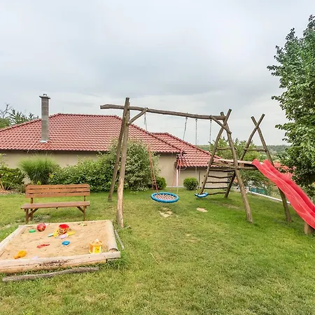 Ubytovani Dyje 3*